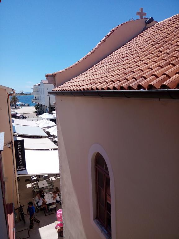 Apartments Bazilika نوفاليا الغرفة الصورة
