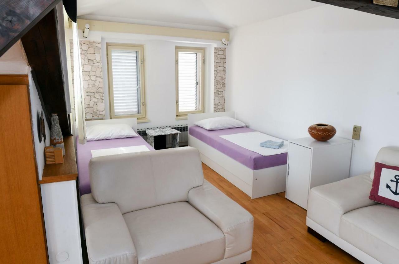 Apartments Bazilika نوفاليا المظهر الخارجي الصورة