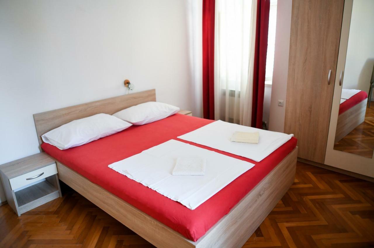 Apartments Bazilika نوفاليا المظهر الخارجي الصورة