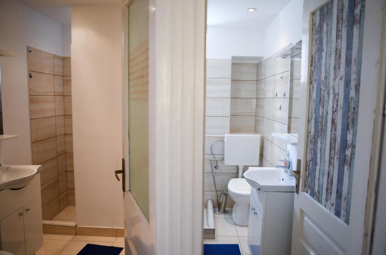 Apartments Bazilika نوفاليا المظهر الخارجي الصورة